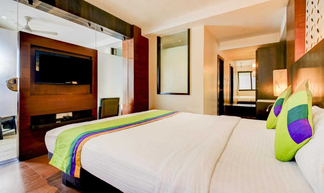 Treebo Trend Vinamra Residency Hotel Navi Mumbai Exterior photo